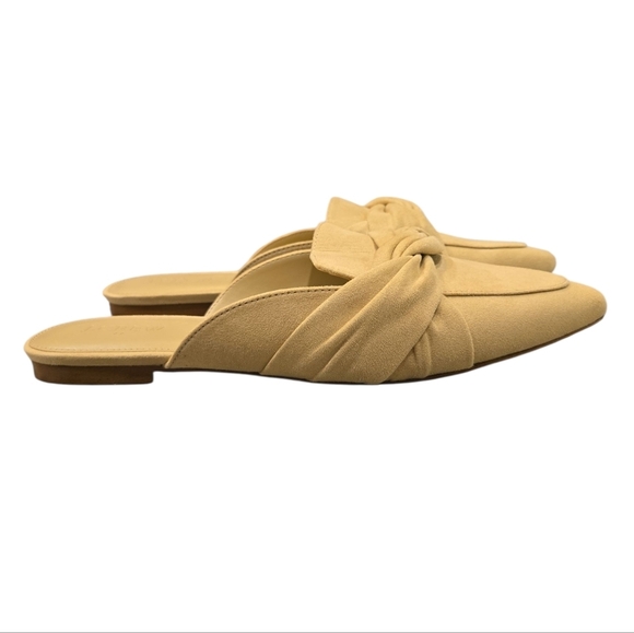 J. CREW FACTORY POINTED TOE SLIP-ON MULES WITH KNOT DETAIL. SIZE 8.5.  KHAKI. - Picture 2 of 8